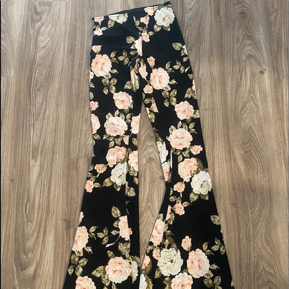 Show me your mumu flares